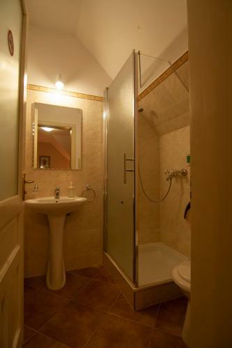 Hostal Casa Din Parc