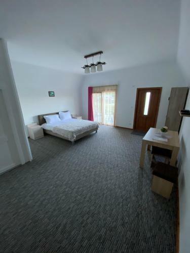 Lodge Green Property