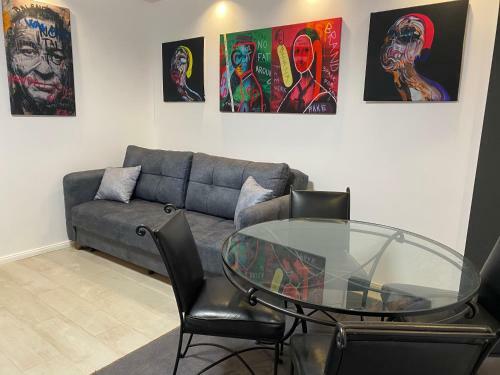 Anna Lux Apartment