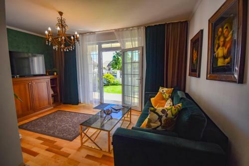 Sarada Boutique Luxury Apartment