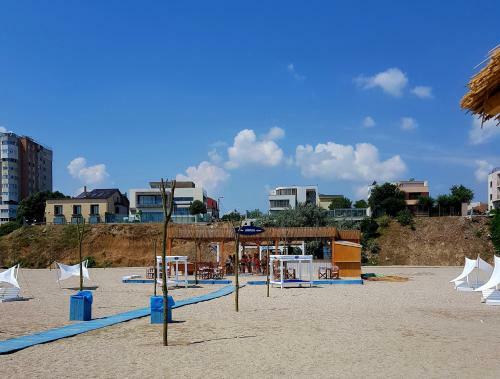 New Beach Apartment