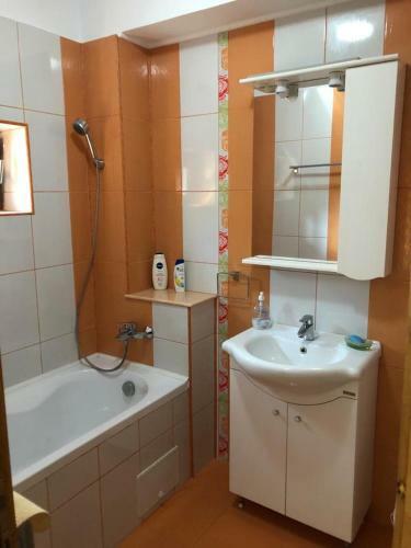 Casuta Lavi Constanta