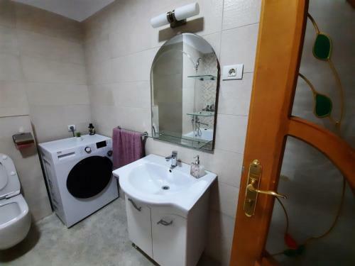 Jeni' S Apartament