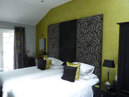 Hostal Five Pilmour Place