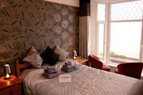 Hostal Devon View Guest House