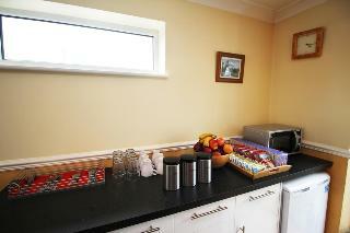 Hostal The Ambers Gatwick