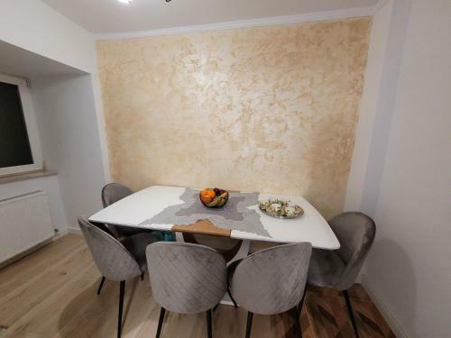 Neversea Apartment