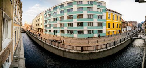 Apartament Ultra Piata Mihai Viteazul