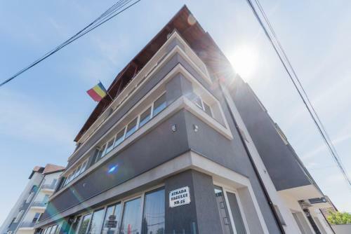Rania Apartments