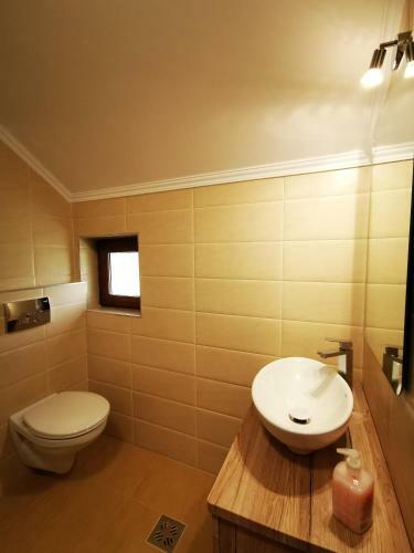 Hostal Bbs Residence