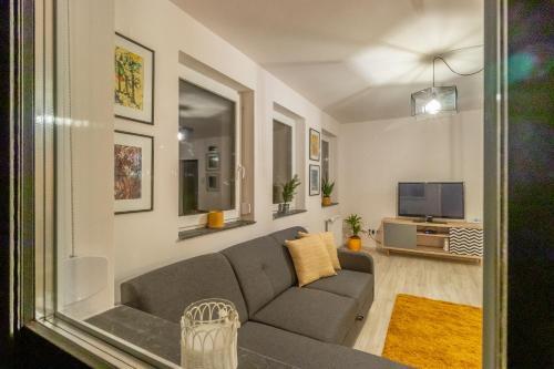 Modern And Stylish Apartment W Terrace