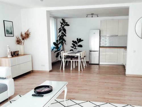 Silver Eden Apartments