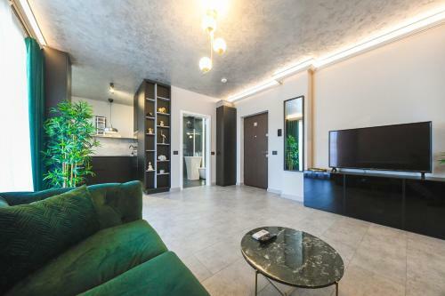Panoramic Apartment With Terrace