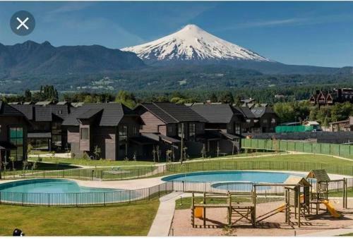 Hermosa Casa En Puc�n, Ubicada A Pasos Del Lago Y Del Centro