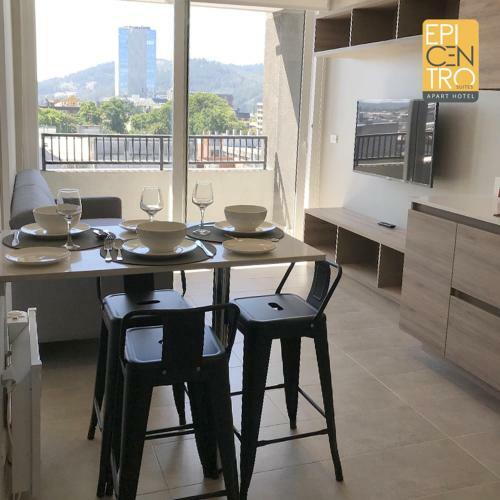 Epicentro Suites Apart Hotel