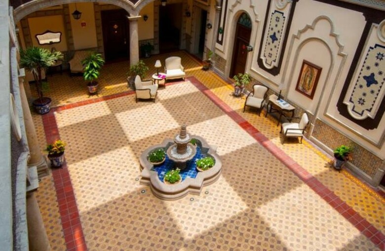 Hotel Morales Historical & Colonial Downtown Core