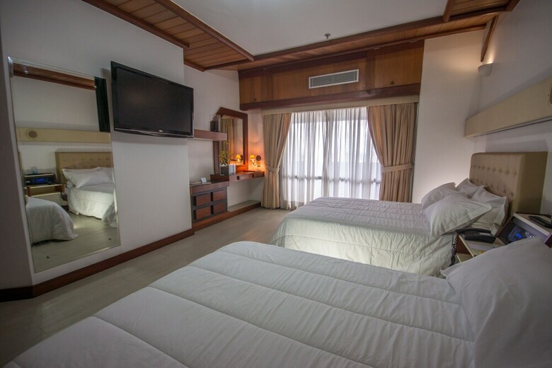 Hotel Fiesta Bahia