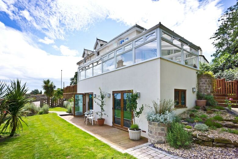 Bed & Breakfast Westwood Guest House