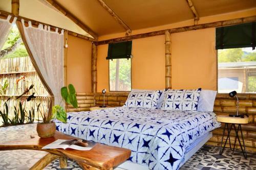 Aguas Claras Bamboo Glamping