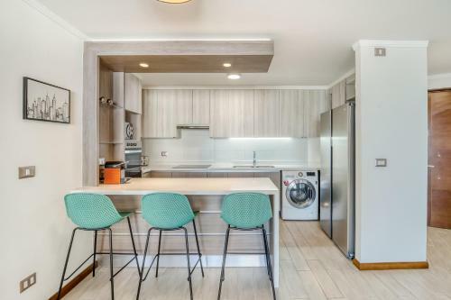 Apartamento Bayside View - 2br W/ Ocean View, Parking, Wifi.