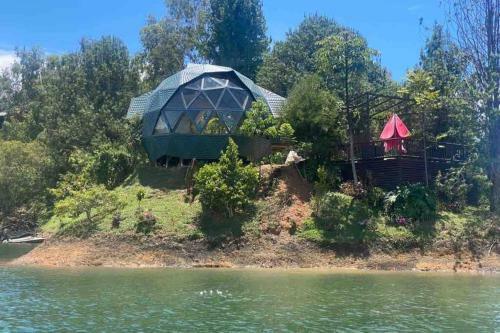 Villa Luxury Tiny Lake House
