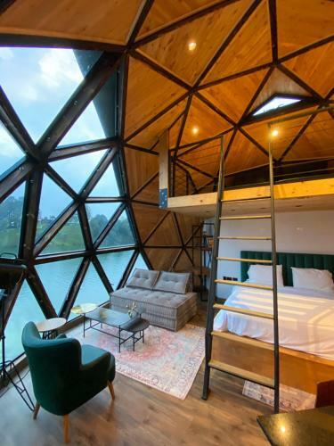 Villa Luxury Tiny Lake House