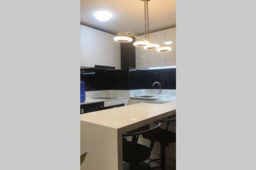 Hermoso Y Comodo Apartamento En Las Condes