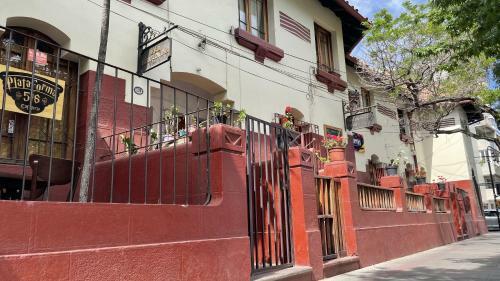 Hostal Studio 522
