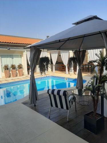 Prosper Executive Hotel