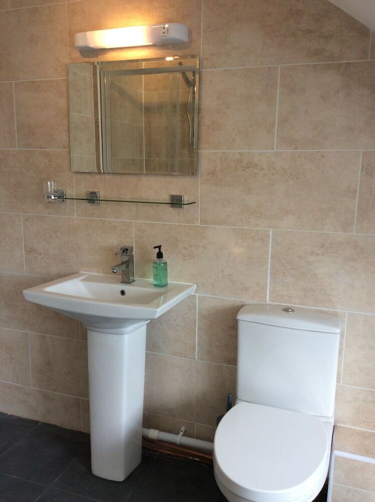Hostal Epchris House