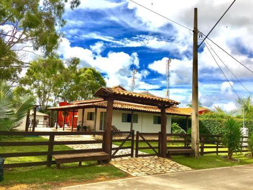 Casa de Temporada Em Capit�lio (Paz E Tranquilidade)