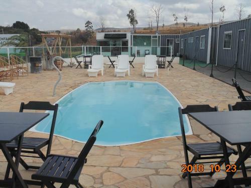 Bed & Breakfast Royal Container Hotel