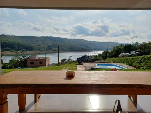 Casa Em Capit�lio Com 5 Su�tes