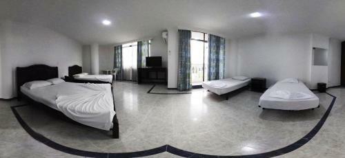 Zahira Hotel Melgar