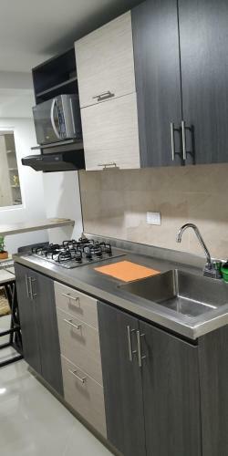 Hermoso Apartaestudio Centro de Medell�n