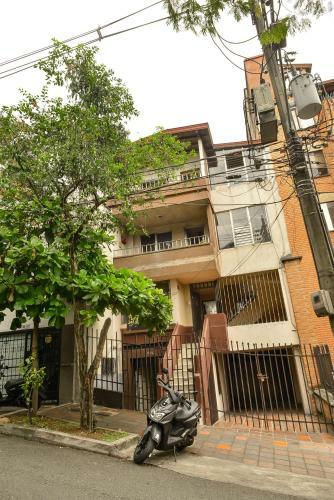 Hostal Prado Home Hostel