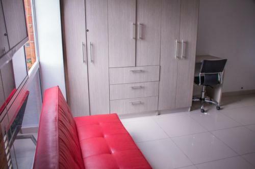 Apartamento El Poblado Estudio La Frontera 506