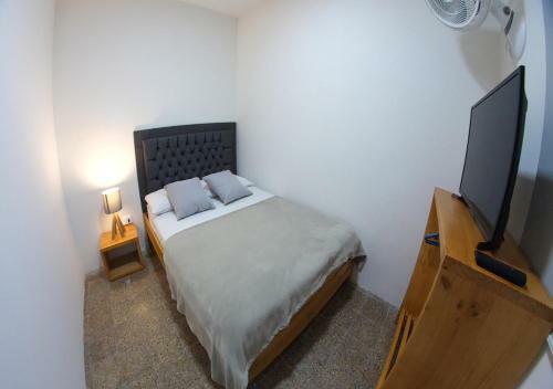 Hostal Charlie Palace Hostel