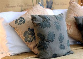 Melville Hall Hotel And Utopia Spa