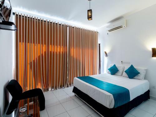 Royal Mount Hotel