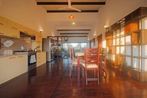 Two Bedroom, Open Plan, Modern Apartment