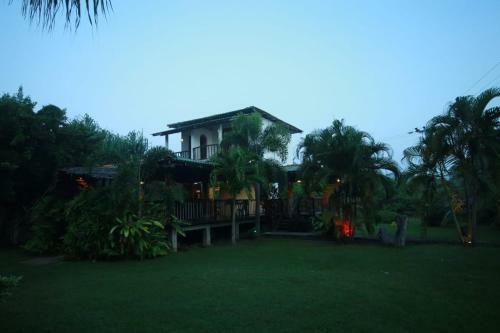 Hostal Chill House Villa