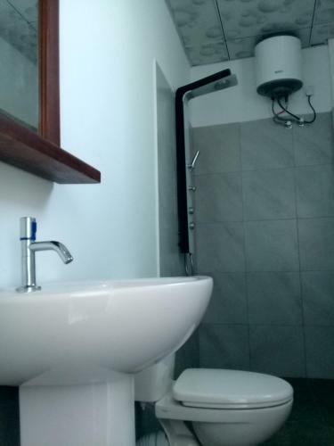 Hotel Mirissa Lavendra Budget
