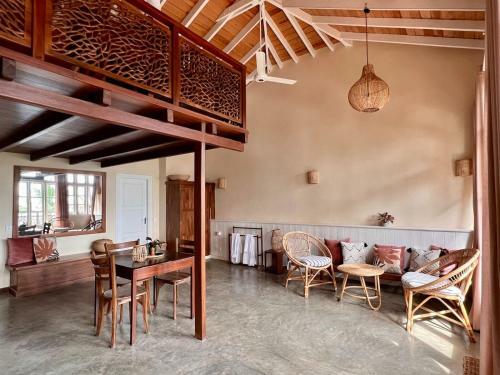 The Slow Vegan Hotel