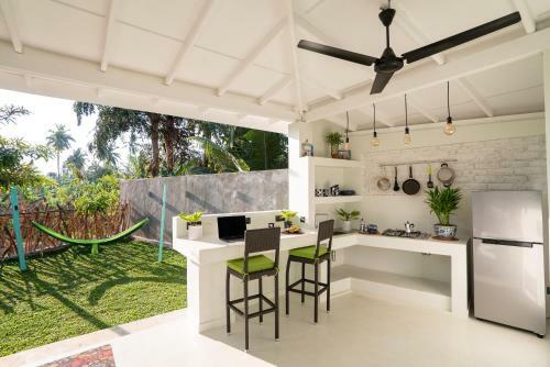 Your Dream Bungalow - Mirissa