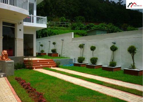 Hotel Twin Villa Red