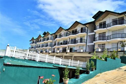 Apartamentos Lake Infinity Luxury Condos