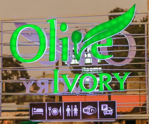 Hotel Olive Ivory