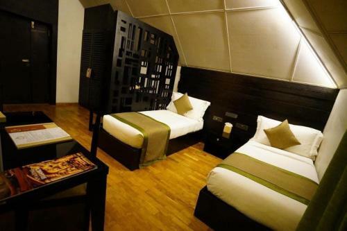 Hotel Victoria Court Suites
