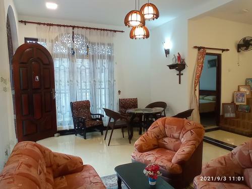 Hostal Arusha Guest House